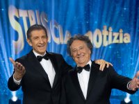 Striscia la Notizia, l'ultima puntata in prima serata sa di triste ma inevitabile addio