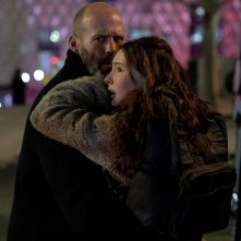 Missione Shelter: Jason Statham e Bodhi Rae Breathnach in una foto