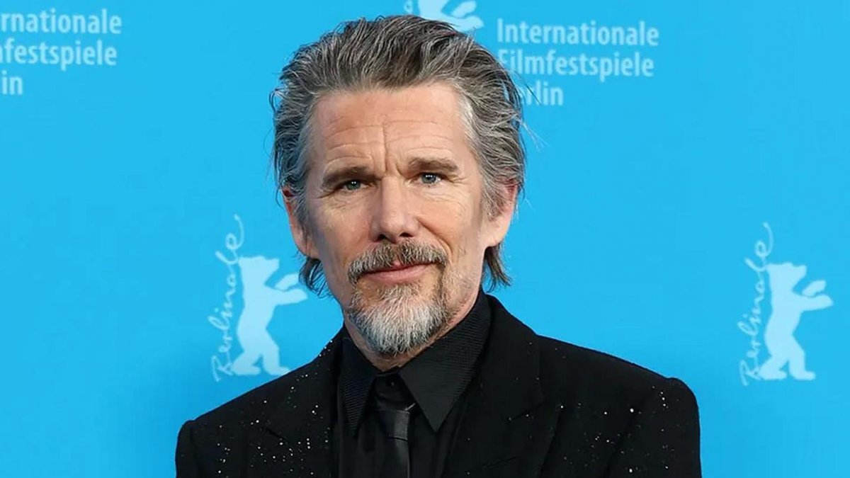 ethan hawke sulla polemica di berlino politica non conterei su artisti ubriachi col jet lag
