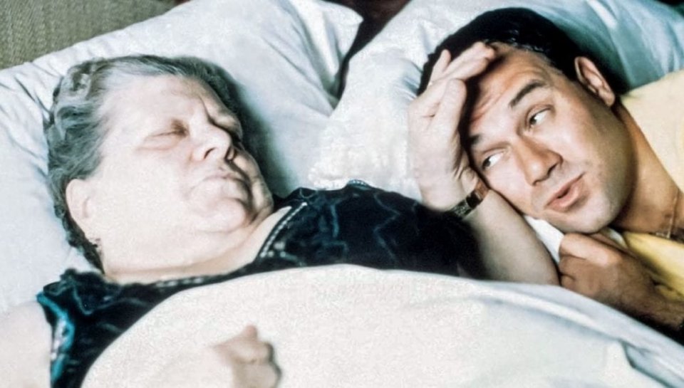 Bianco Rosso Verdone Sora Lella