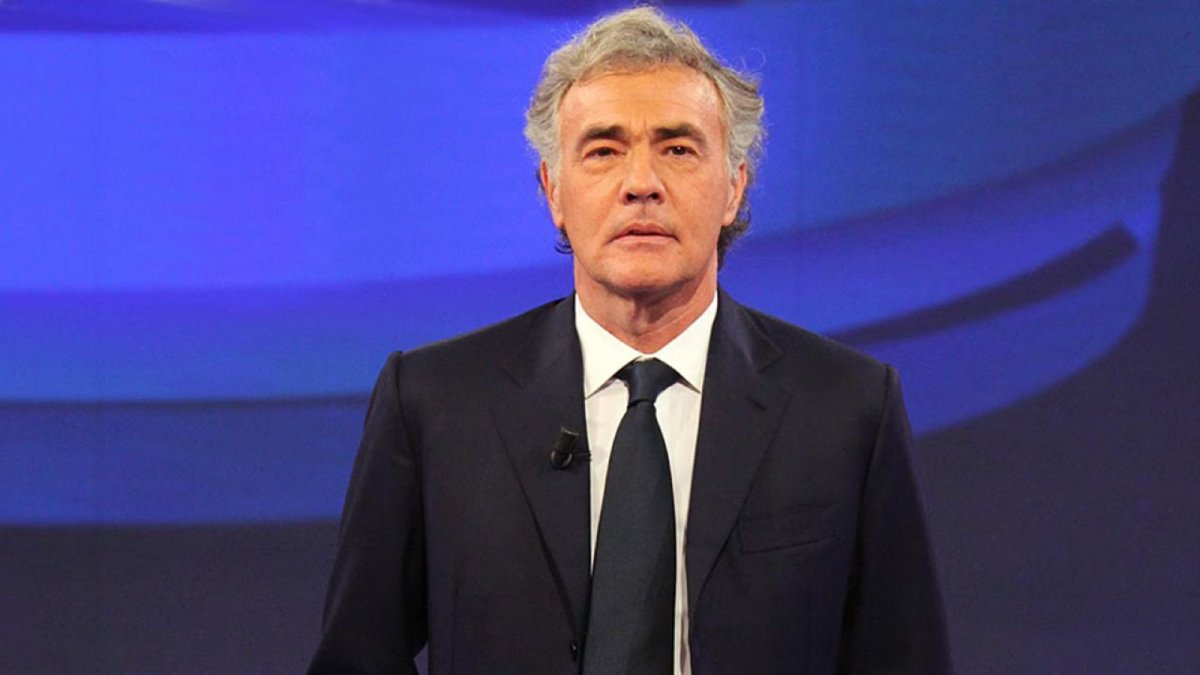 Massimo Giletti cancellato a sorpresa da Rai 3: la colpa è anche di Fabrizio Corona?