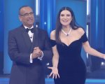 Sanremo 2026, Carlo Conti perde subito il confronto Auditel. Il rischio crollo è dietro l'angolo