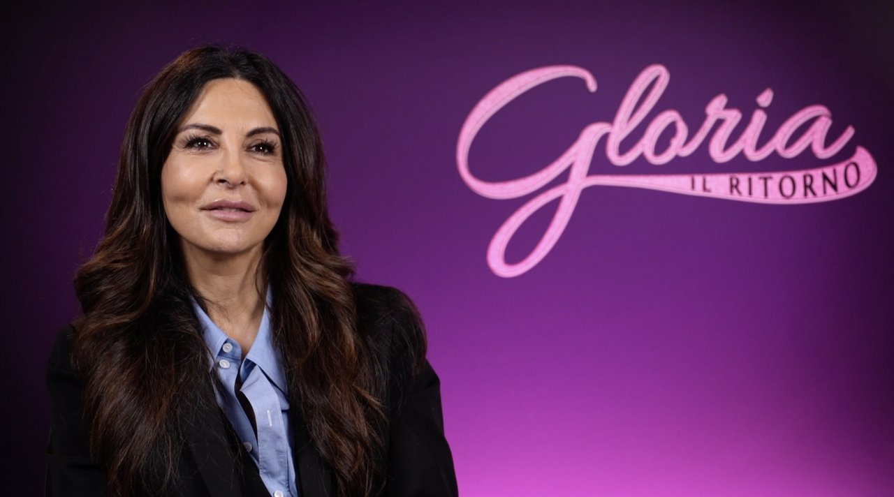 Sabrina Ferilli, intervista: "In Italia c'è troppa gelosia. Fare l'attrice? Bello e faticoso"