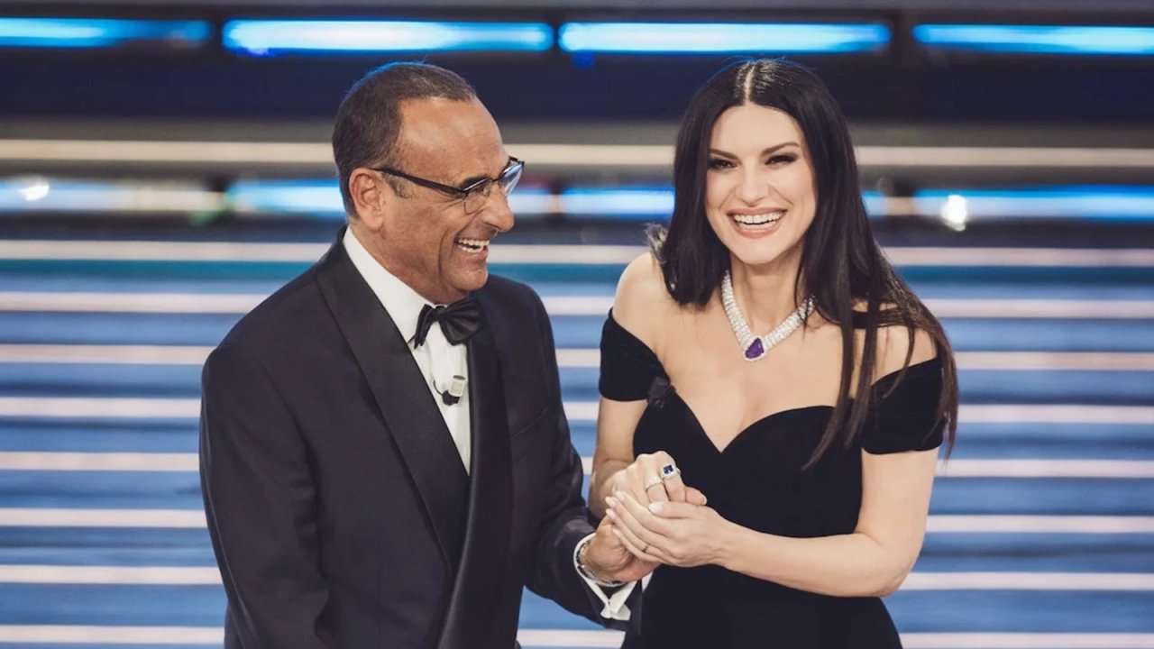 Sanremo Estate 2026: Carlo Conti 'spoilera' l'evento, ecco quando potrebbe andare in onda