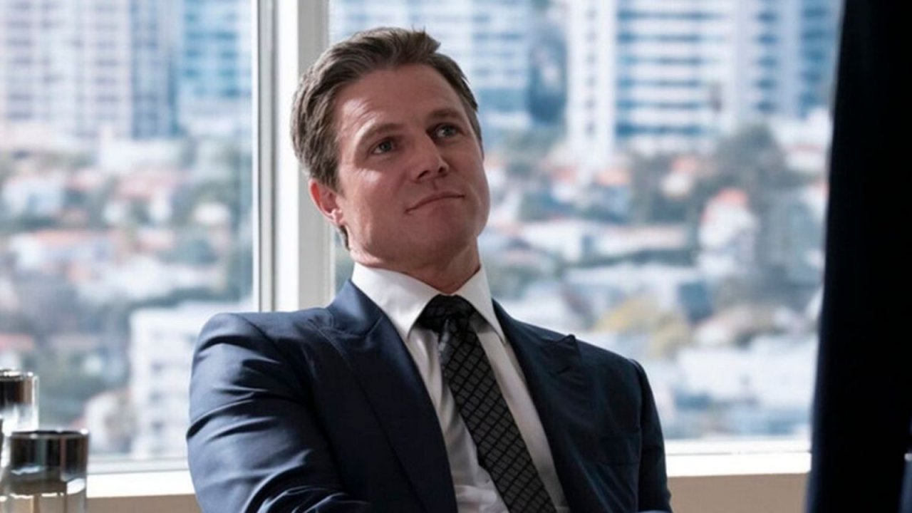 Stephen Amell e la cancellazione di Suits L.A. dopo una sola stagione: "Me ne assumo la colpa"