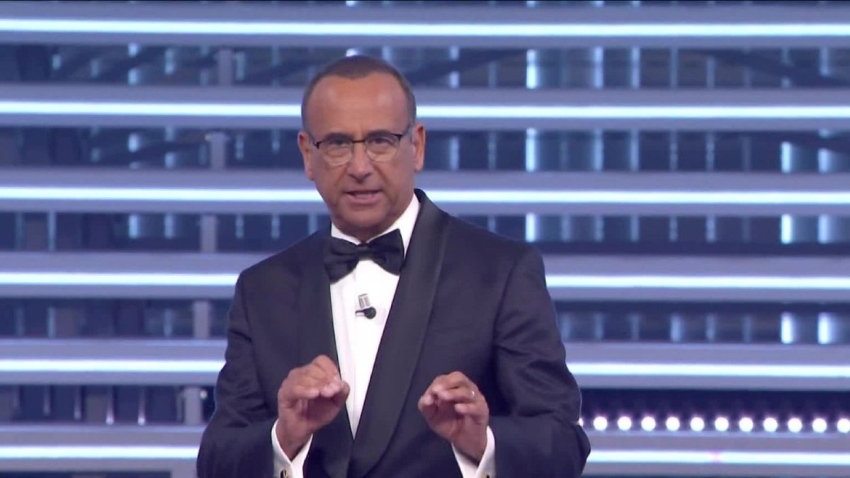 sanremo 2026 colpo di scena di carlo conti resta anche il prossimo anno da Movieplayer.it sanremo 2026 colpo di scena di carlo conti resta anche il prossimo anno