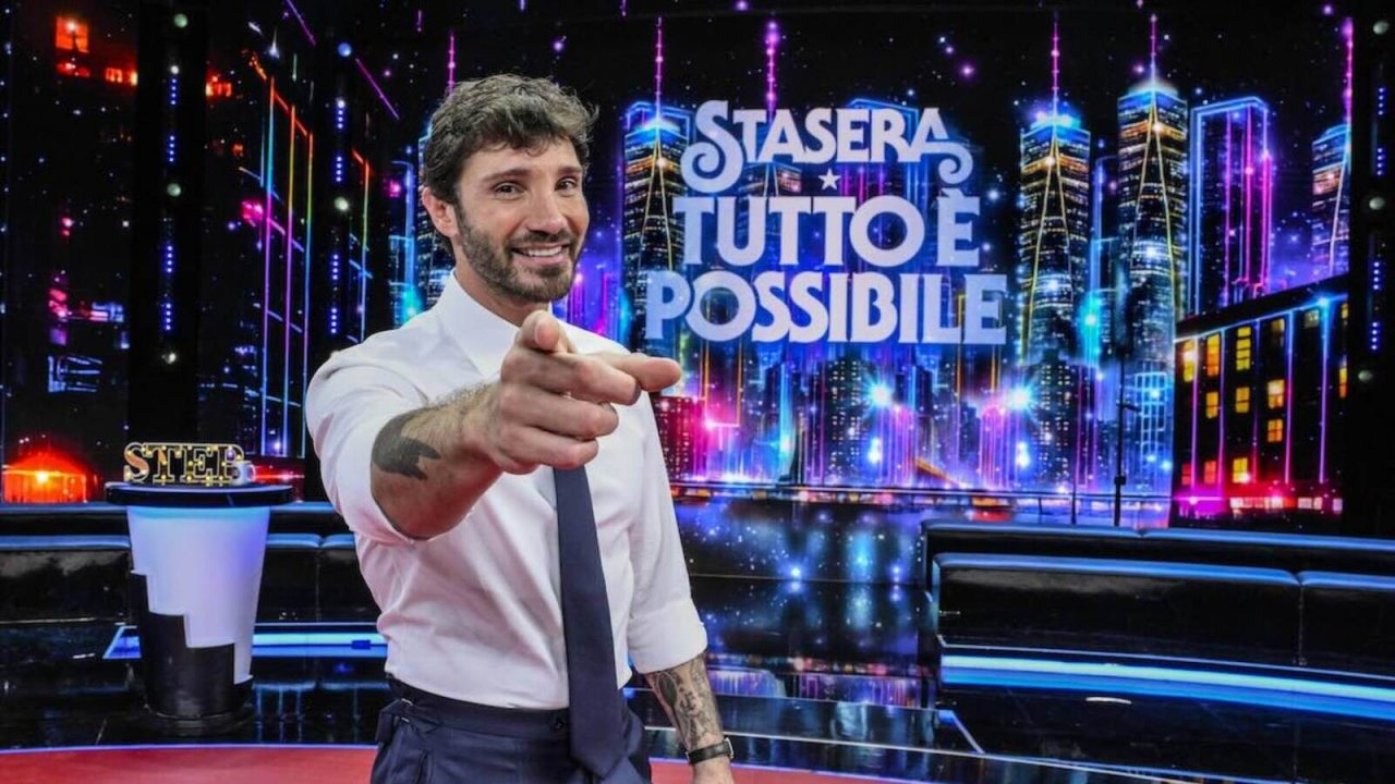 Stefano De Martino condurrà Sanremo 2027: a lui anche la direzione artistica