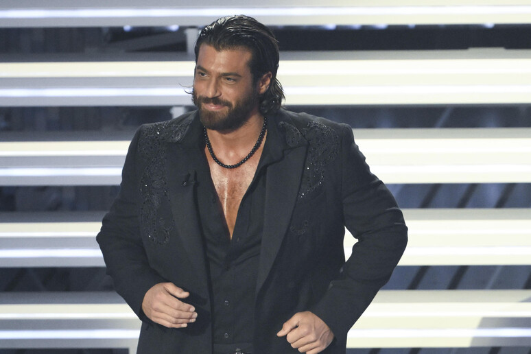 Can Yaman A Sanremo 2026