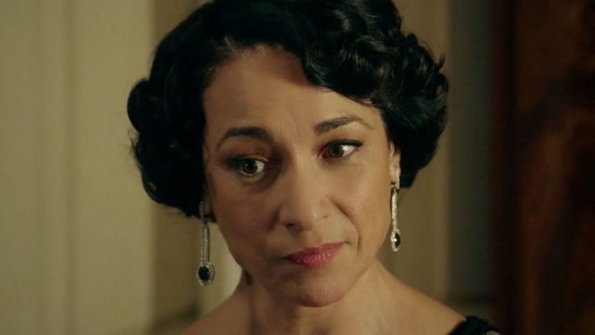 La Promessa anticipazioni 2 marzo: Eugenia minaccia di svelare i segreti di Leocadia La Promessa anticipazioni 2 marzo: Eugenia minaccia di svelare i segreti di Leocadia