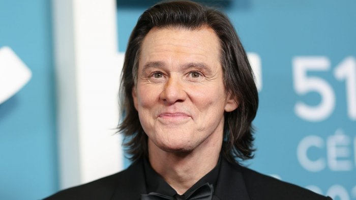 Jim Carrey 'irriconoscibile' ai César, ma il portavoce dei premi assicura: 'Era davvero lui'