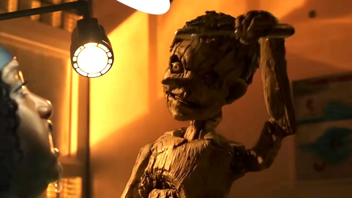 pinocchio si fa horror il burattino di collodi diventa uno spietato assassino