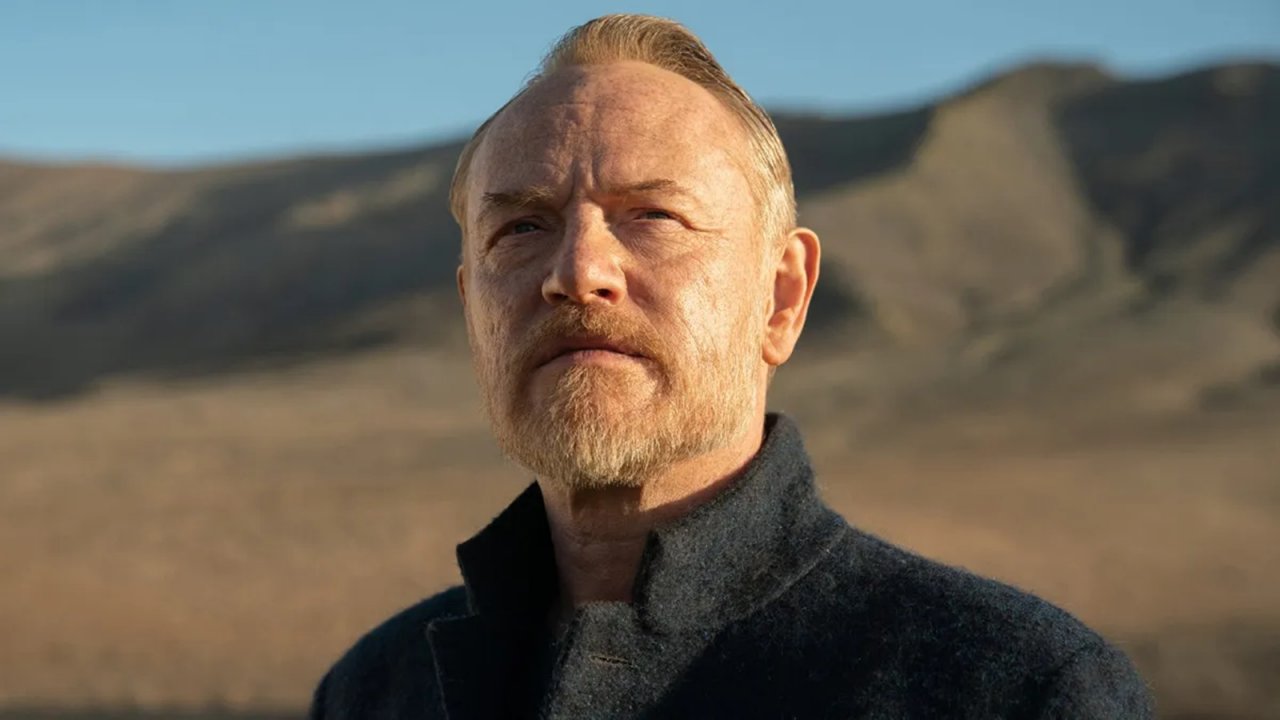 Jared Harris fa causa a un podcast per l'uso dell'IA: "Proprio quello che noi creativi temiamo"