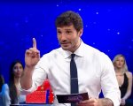 Stasera tutto è possibile su Rai 2 con Stefano De Martino: ospiti e anticipazioni del 4 marzo