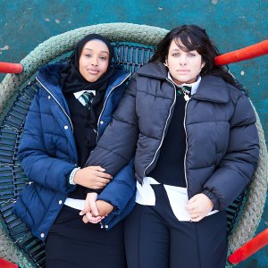 Brides - Giovani spose: Safiyya Ingar, Ebada Hassan durante una scena