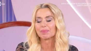 Valeria Marini La Volta Buona