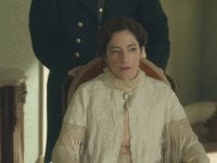 La Promessa anticipazioni 7 marzo: Eugenia sospetta di Lorenzo e Leocadia