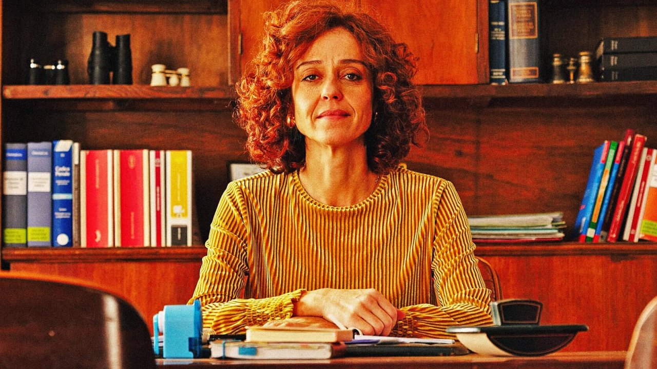 Vanessa Scalera torna per l'ultima volta a vestire i panni della vicequestore di Matera nella quinta stagione