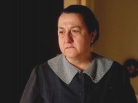 La Promessa anticipazioni 12 marzo: Simona smaschera Toño, la catenina d'oro lo tradisce