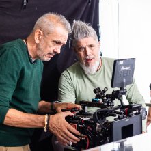 Il regista Gianluca Tavarelli sul set di Guerrieri