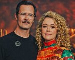 Keeper, intervista a Oz Perkins e Tatiana Maslany: 'Un horror sulla mascolinità tossica'