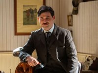 La Promessa anticipazioni 16 marzo: Manuel non apre la lettera di Cruz dal carcere