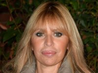 Grande Fratello Vip 8, Alessandra Mussolini spiazza tutti: 'Mi porto un orinatoio'