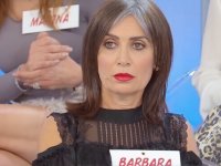 Uomini e Donne: Barbara De Santi chiude una frequentazione e sfida Rosanna per Dario