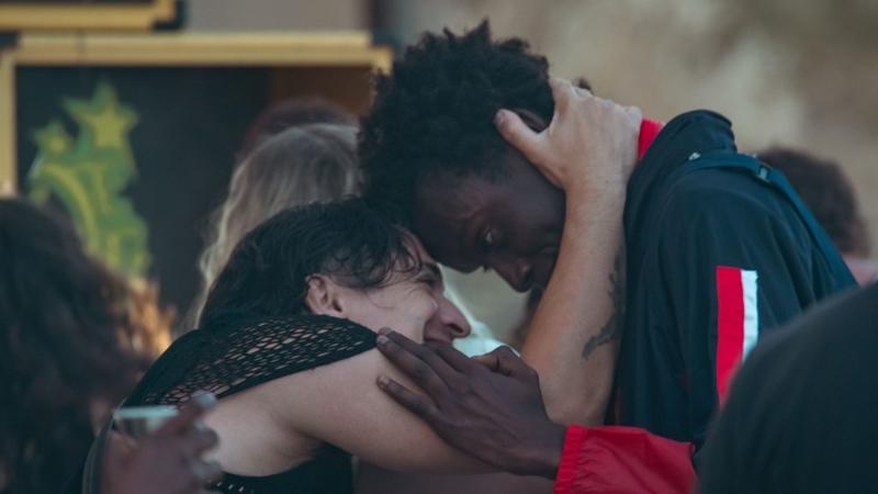 Cattiva strada, recensione: un brutale coming of age nella periferia di Bari