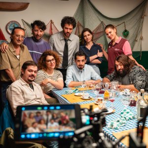 Cena di classe: un'immagine della commedia