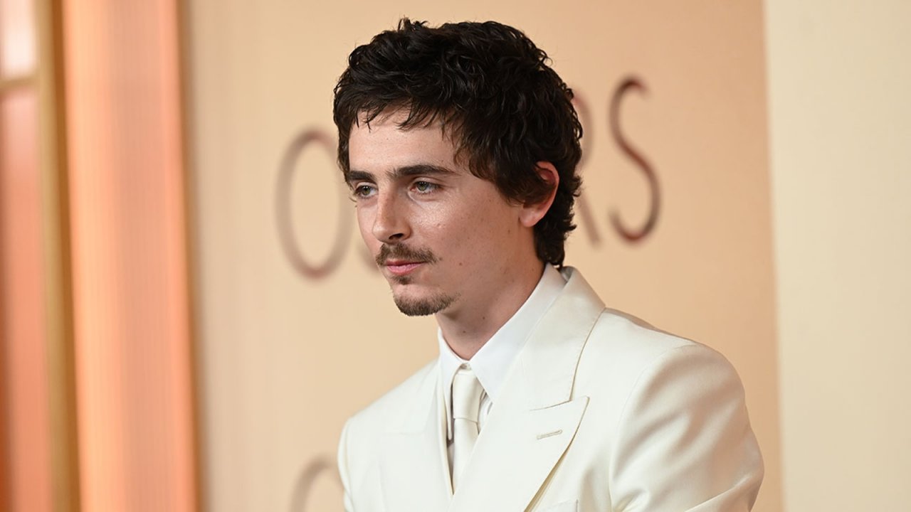 Timothée Chalamet 'snobbato' agli Oscar 2026, tra battute ironiche e sconfitte