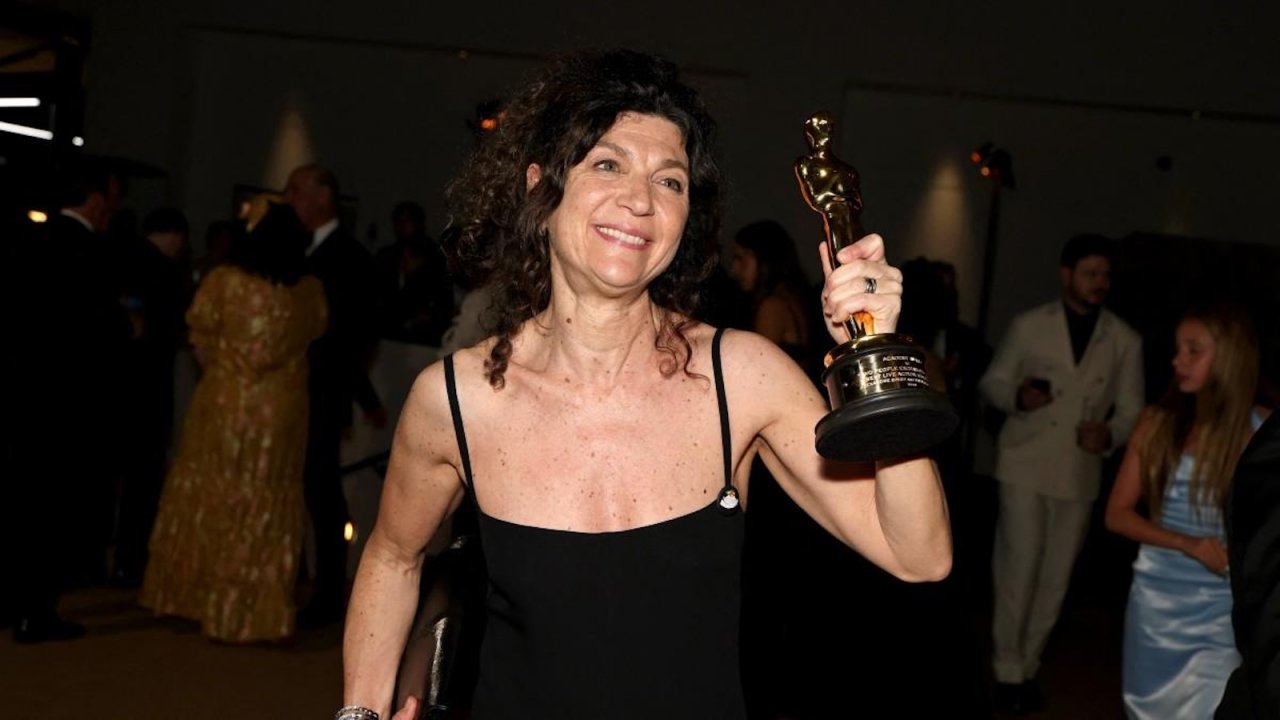 Gli Oscar 2026 parlano italiano grazie a Valentina Merli e ai suoi "baci proibiti"