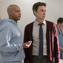 Scrubs. Zach Braff e Donald Faison in un'immagine della nuova stagione