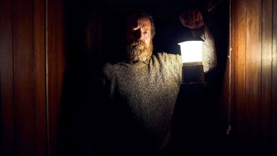 Un Frame Di You Ll Never Find Me