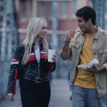 Idoli - Fino all'ultima corsa:  Óscar Casas e Ana Mena in una scena