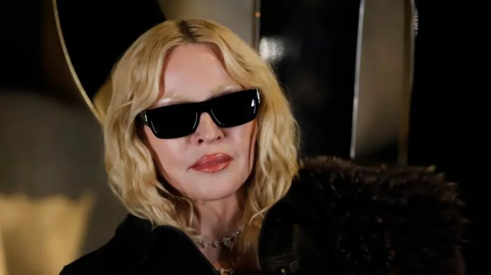 Madonna impegnata sul set di The Studio 2: ecco le foto della star a Venezia