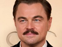 Jennifer Lawrence e Leonardo DiCaprio sono due sposi nella prima foto del nuovo film di Scorsese