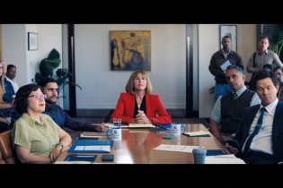 Balls Up - Red Band Trailer del film Prime Video con Mark Wahlberg e Paul Walter Hauser