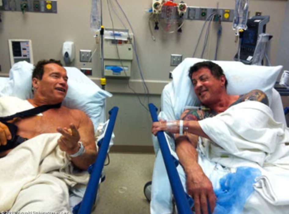 Stallone Schwarzenegger Ospedale 8K9Cmay