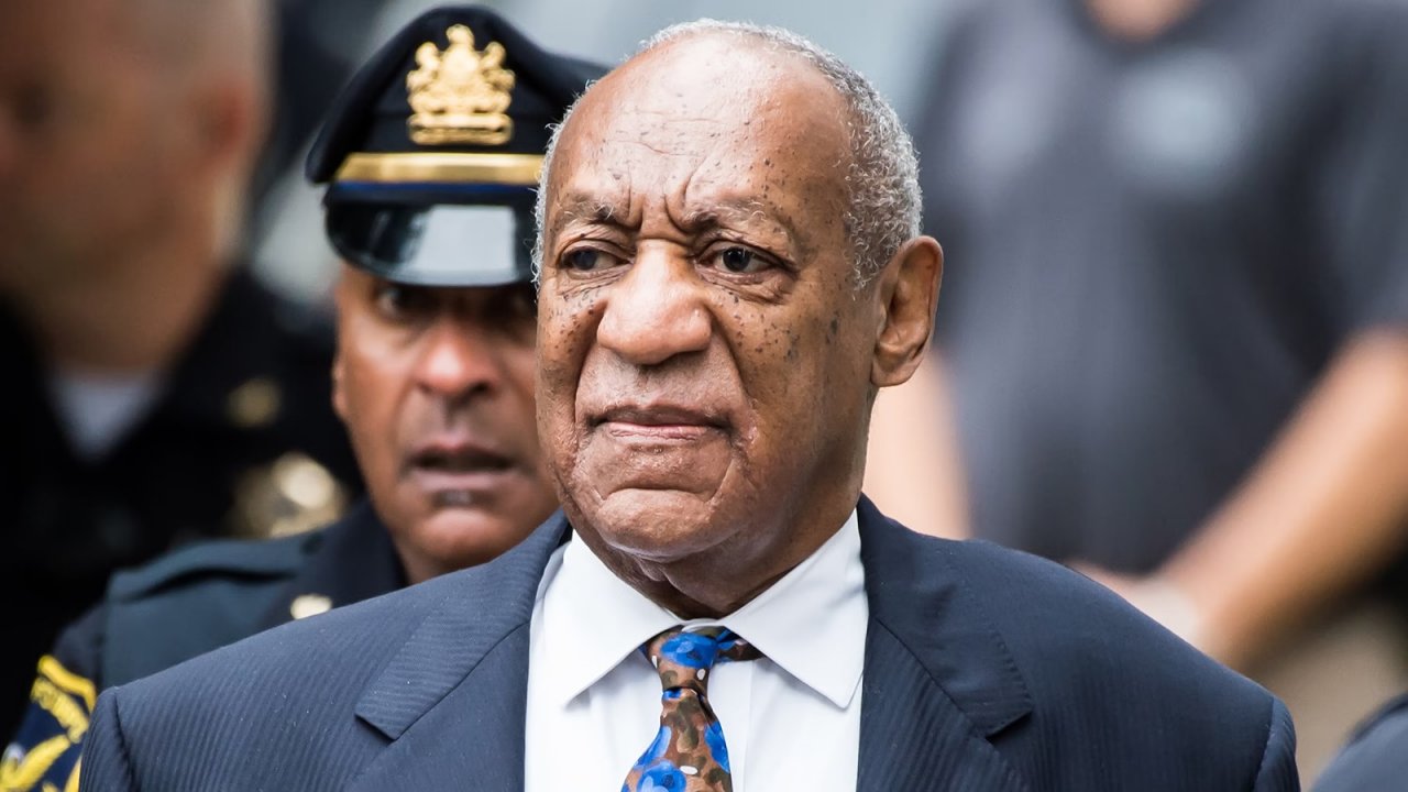 Bill Cosby, colpevole di stupro, è stato condannato a un risarcimento milionario