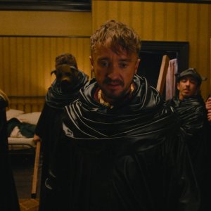 Ti uccideranno: Tom Felton in una scena