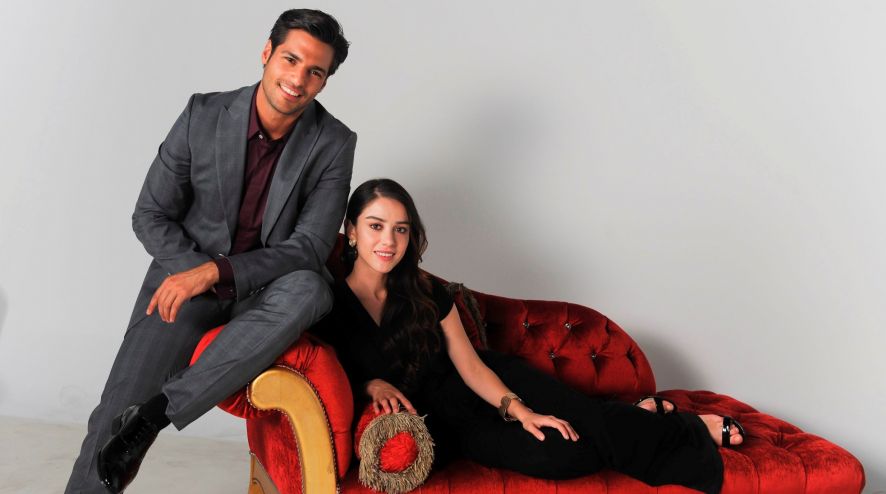 Cherry Season Serkan Cayoglu Ayaz E Ozge Gurel Oyku 20170217971 F1 886X494