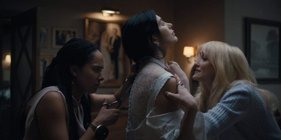 Something Very Bad Is Going To Happen Sequenza Serie Tv Netflix