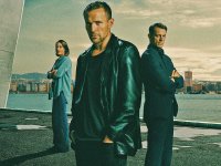Detective Hole, recensione: un nordic crime 'sporco', tra dipendenza e religione