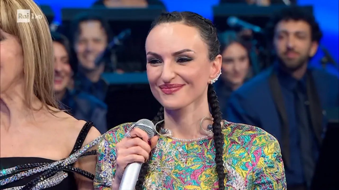 Arisa è entrata in gara nella seconda puntata di Canzonissima
