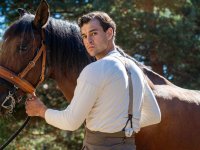 La Promessa anticipazioni 1 aprile: Curro torna in gioielleria, Eugenia torna dal carcere