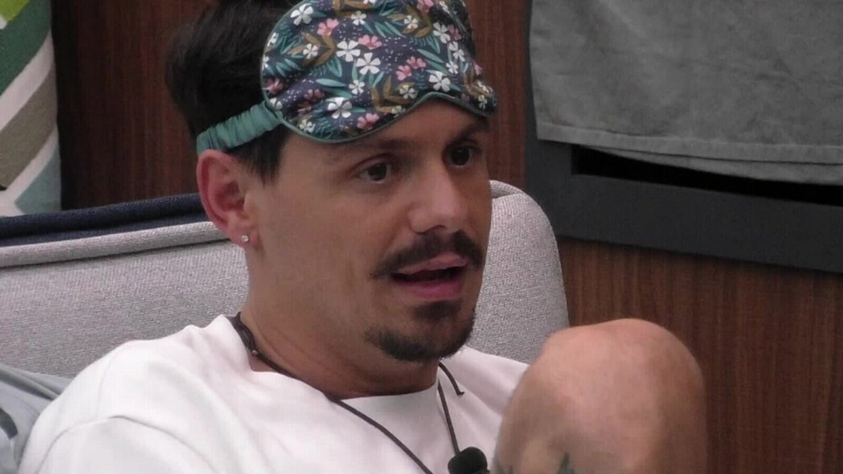 grande fratello vip pagelle settima puntata renato inqualificabile 2 raul sgama blu 6 da Movieplayer.it grande fratello vip pagelle settima puntata renato inqualificabile 2 raul sgama blu 6