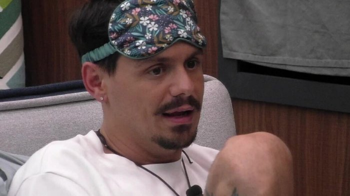 Grande Fratello Vip, pagelle settima puntata: Renato inqualificabile (2), Raul 'sgama' Blu (6)