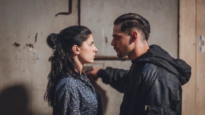 Maria Chiara Giannetta infrange le regole nel trailer di Rosa Elettrica - In fuga con il nemico