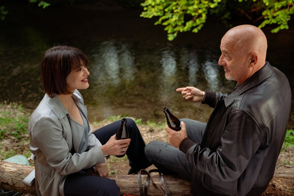 4 Usia Ek 00012 Copia