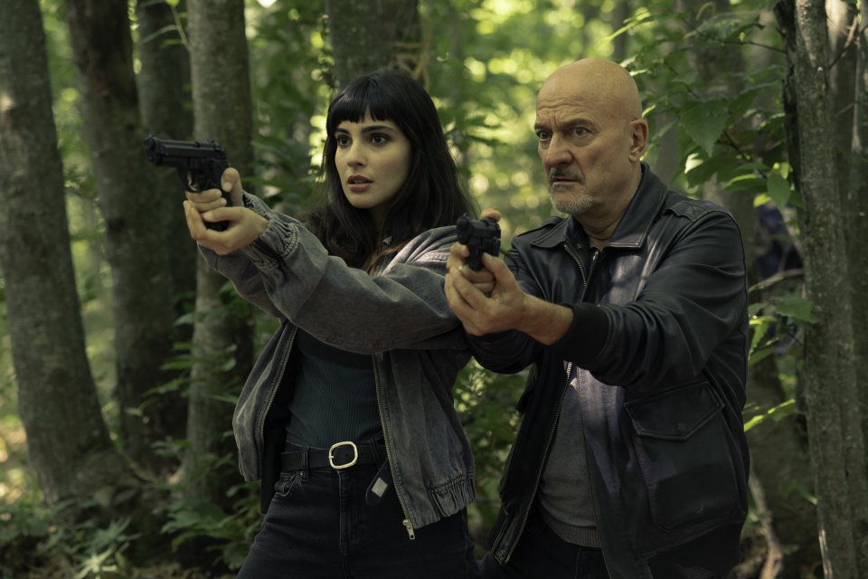 4 Usia Ek 00091 Copia